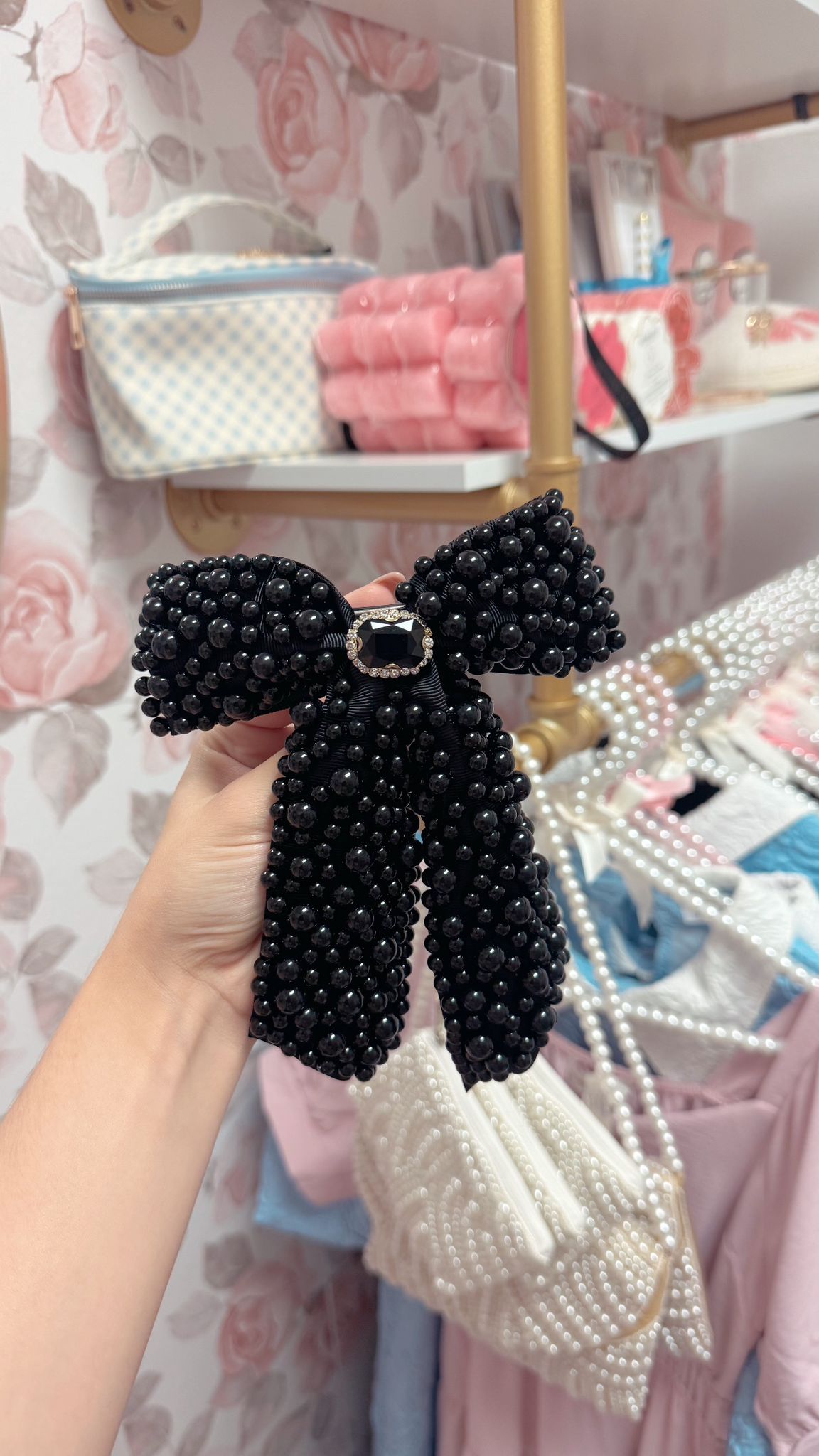 Black Pearl Bow